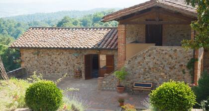 Tuscan-Umbrian retreat at Podere Umbro