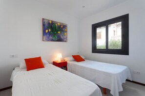 3 chambres, fer et planche Ă repasser, lit parapluie, Wi-Fi gratuit