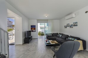 Fernseher, DVD-Player