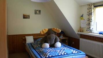 2 Schlafzimmer, Bügeleisen/Bügelbrett, Reisekinderbett, WLAN