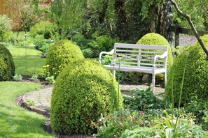 Imagen sin descripción, 3 de 40, botón