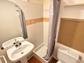 Kylpyhuone