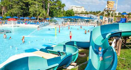 Sterling Breeze 802-2BR + Bunks-BchFRONT-Poolside Wine Bar! OPEN 7. bis 10. Mai $ 741!