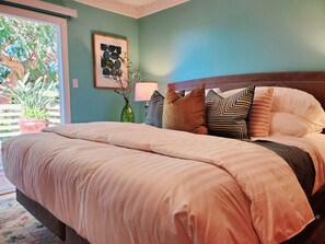 4 habitaciones, escritorio, tabla de planchar con plancha y wifi gratis 