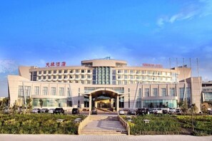 Exterior - Tianyuan Hotel (Urumqi)