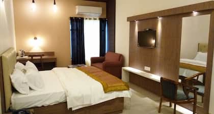 Comfort Inn Shubhra Ghazipur