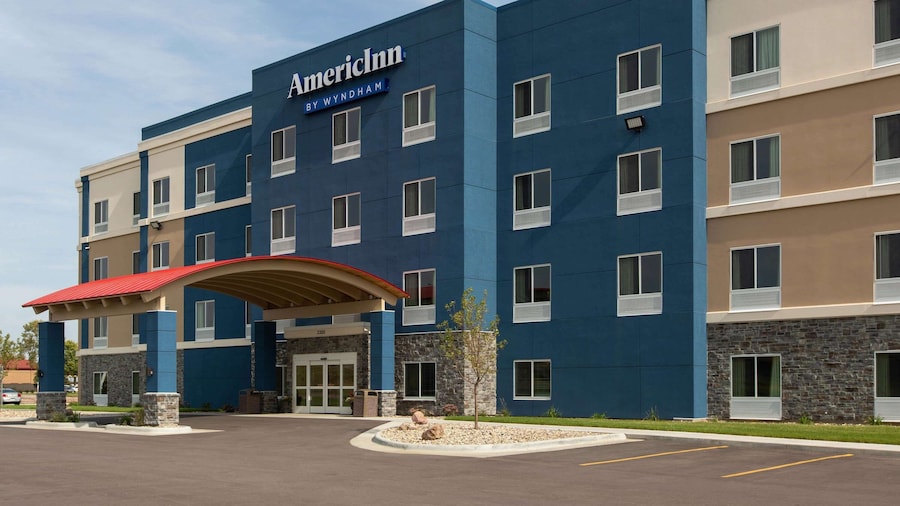 AmericInn by Wyndham Sioux Falls North
