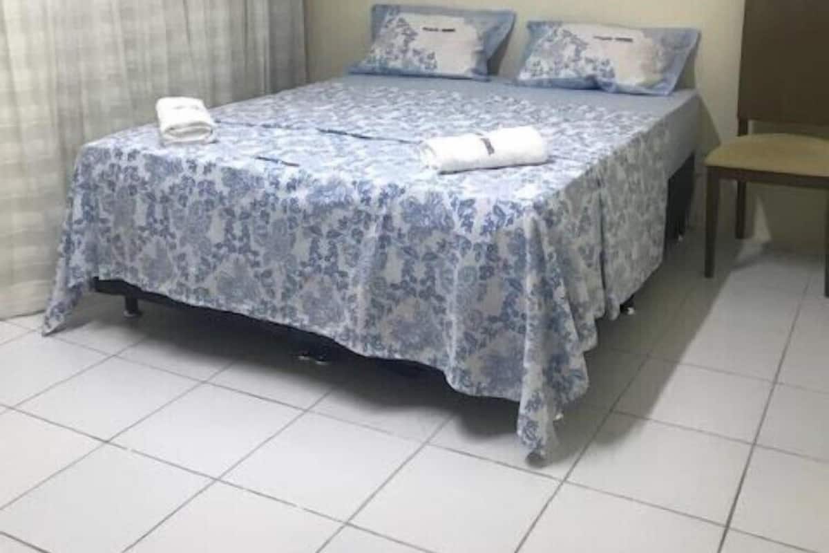 Basic Double or Twin Room, 2 Twin Beds | Blackout drapes, free WiFi, bed sheets