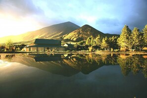 Exterior detail - Grasmere High Country Bed & Breakfast Lodge (Lake Pearson)