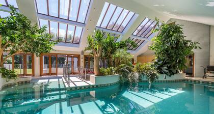 Bond Estate Luxury Accommodation