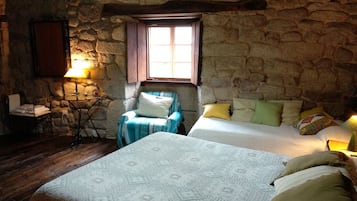Chambre Double Familiale | Wi-Fi gratuit