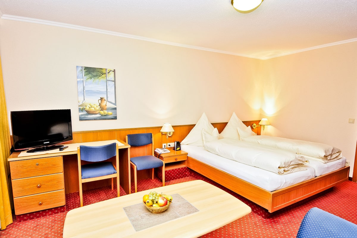 Standard Double Room | In-room safe, blackout drapes, WiFi (free), bed sheets