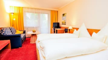 Standard Double Room | In-room safe, blackout drapes, free WiFi, bed sheets