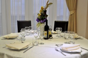 Dining - Hotel 018 In Nis (Niš)