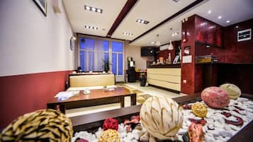 Bar (trong khuôn viên)