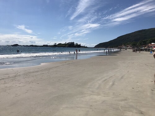 Sobrado 50 M. Praia da Armação-Floripa