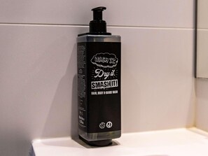 Bathroom amenities - Ibis Budget Reims Thillois (Thillois)