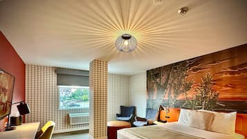 In-room safe, individually decorated, individually furnished, desk