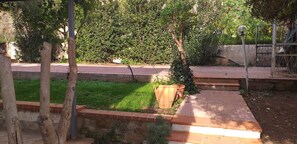 Property grounds - Nica  apartment at 10 min walk of Mondello beach (palermo)