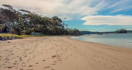Caseys Beach Holiday Unit
