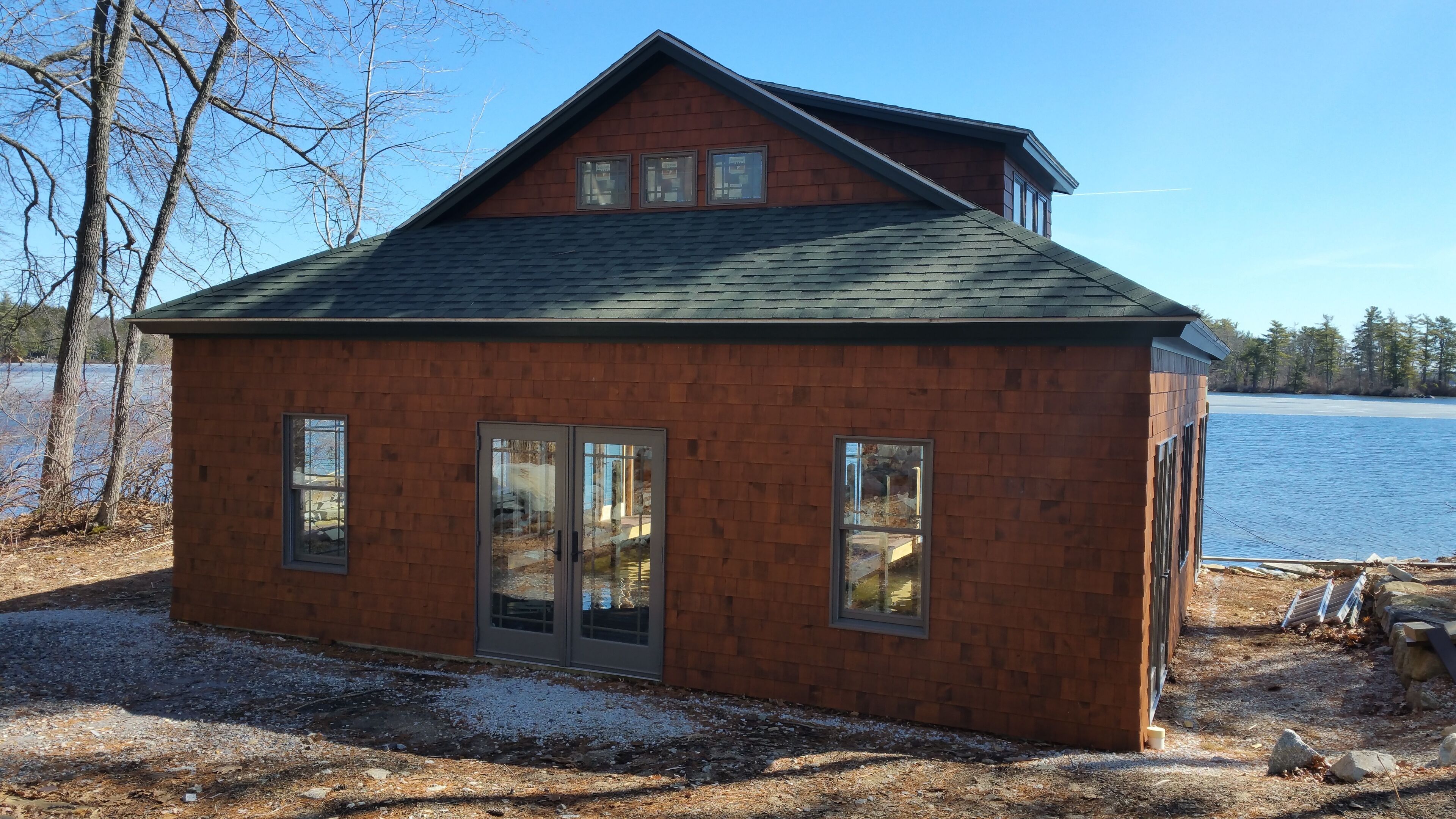 10 Best Lakefront Cabins Near Lake Winnipesaukee, New Hampshire