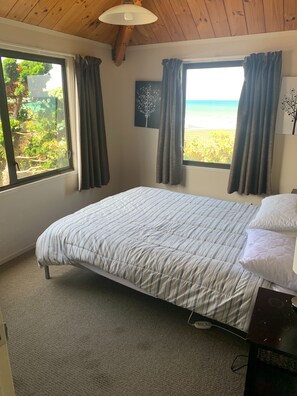 5 Schlafzimmer, Bügeleisen/Bügelbrett, kostenloses WLAN