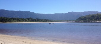 Komfortabelt hus med basseng i Guaratuba-stranden nordkysten av Sao Paulo