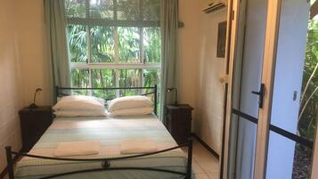 2 間睡房、熨斗/熨衫板、床單