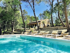 Piscina externa, piscina aquecida