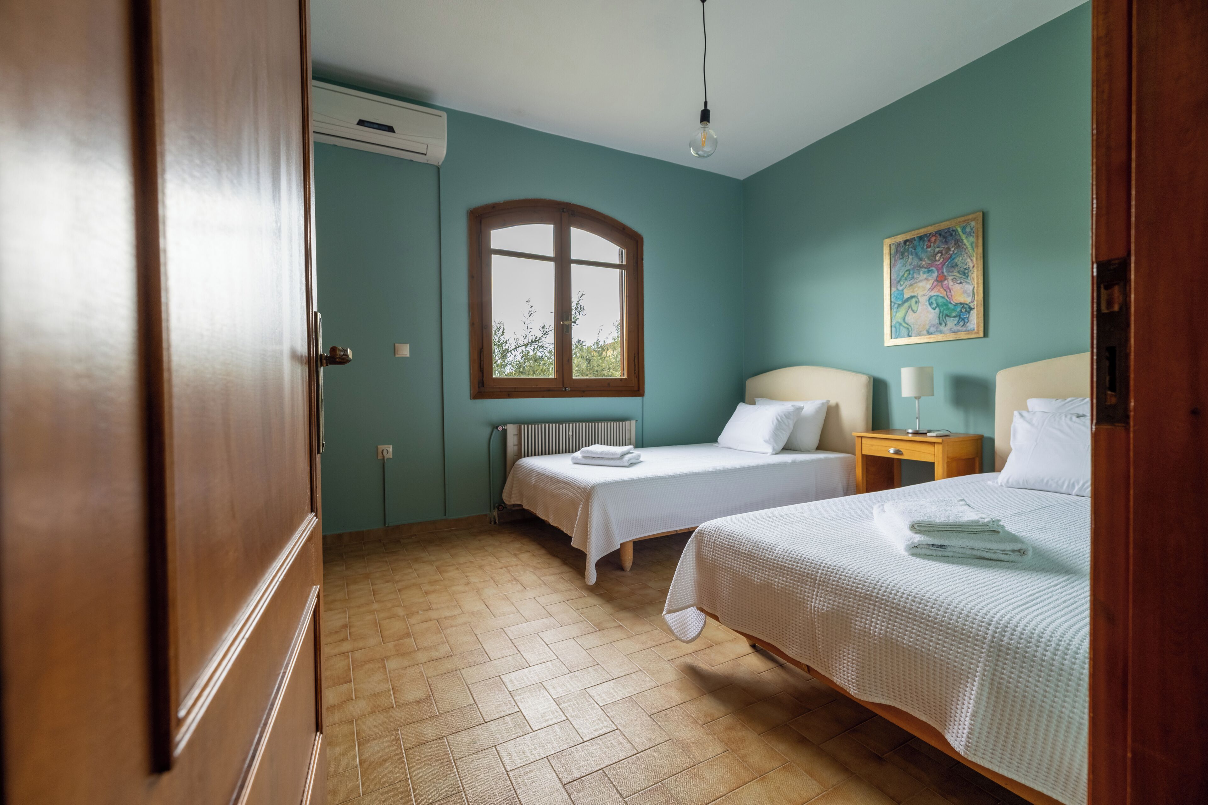 3 chambres, fer et planche à repasser, accès Internet, draps fournis