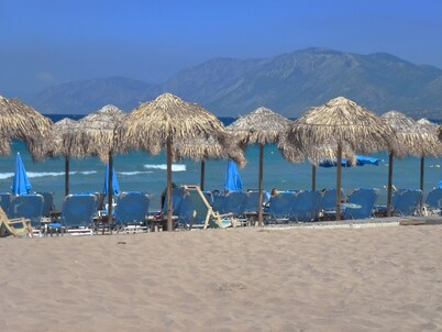 Seafront cottage with orchard and garden