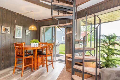 The ROUNDHOUSE -Petoskey MI Close to Boyne Mountain!,Boyne City,Petoskey.