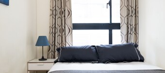 Modern Building in City Center 3/2bath across Taipei Main Station