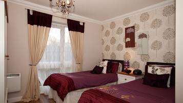 3 quartos, ferros/tábuas de passar roupa, Wi-Fi de cortesia