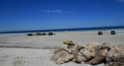 Sunset Lodge - Hardwicke Bay
