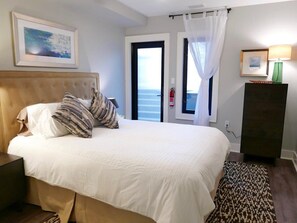 1 Schlafzimmer, laptopgeeigneter Arbeitsplatz, Bügeleisen/Bügelbrett