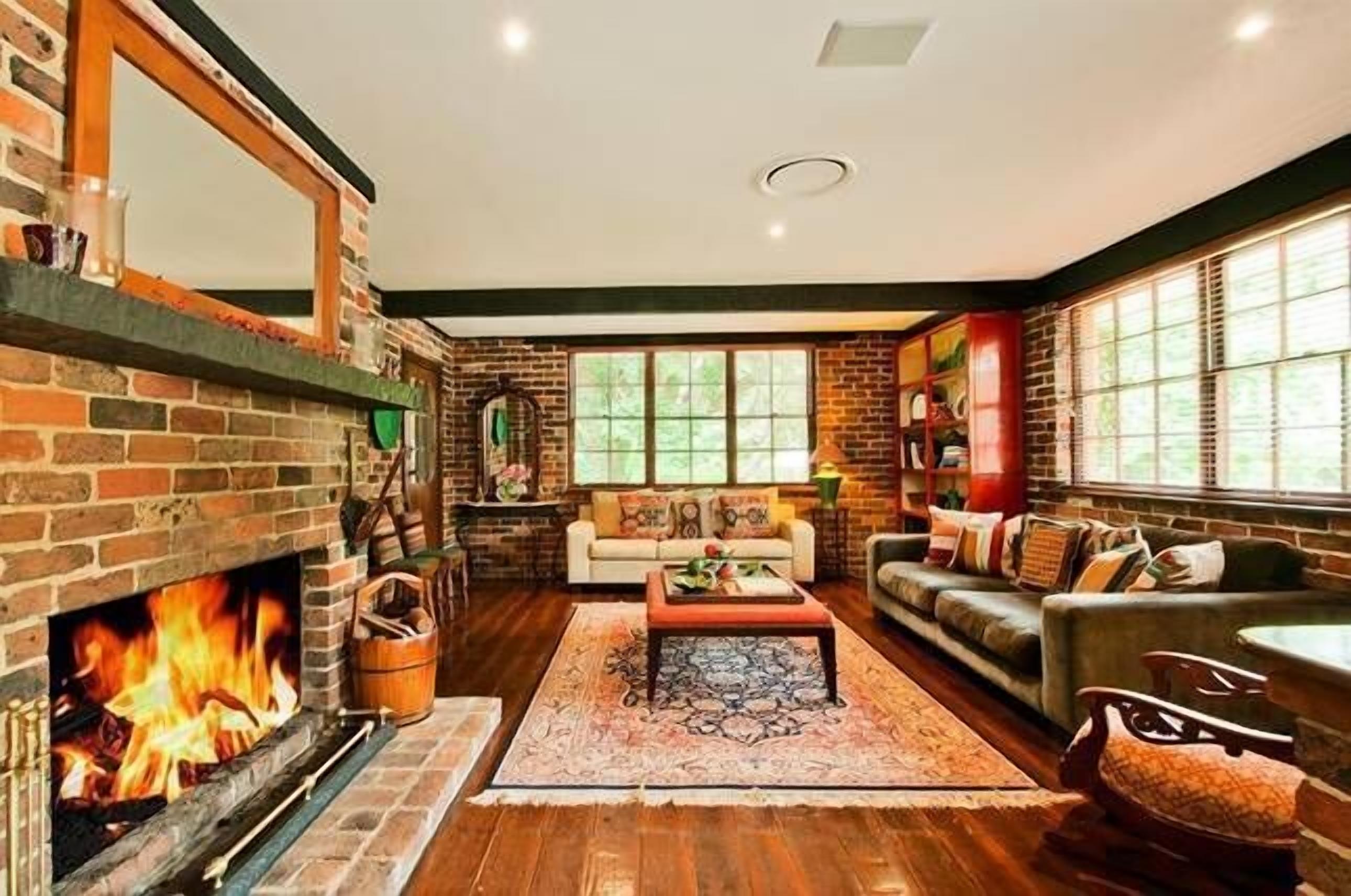 TV, fireplace, Netflix, DVD player