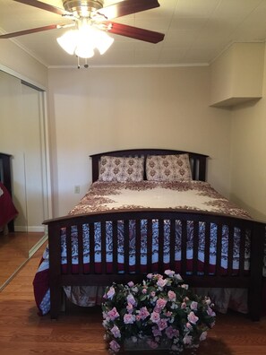 2 habitaciones, tabla de planchar con plancha y wifi gratis 
