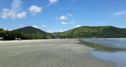 COZY HOUSE IN THE COND. ALDEIA DA BALEIA, 700 METERS TO THE BEACH.