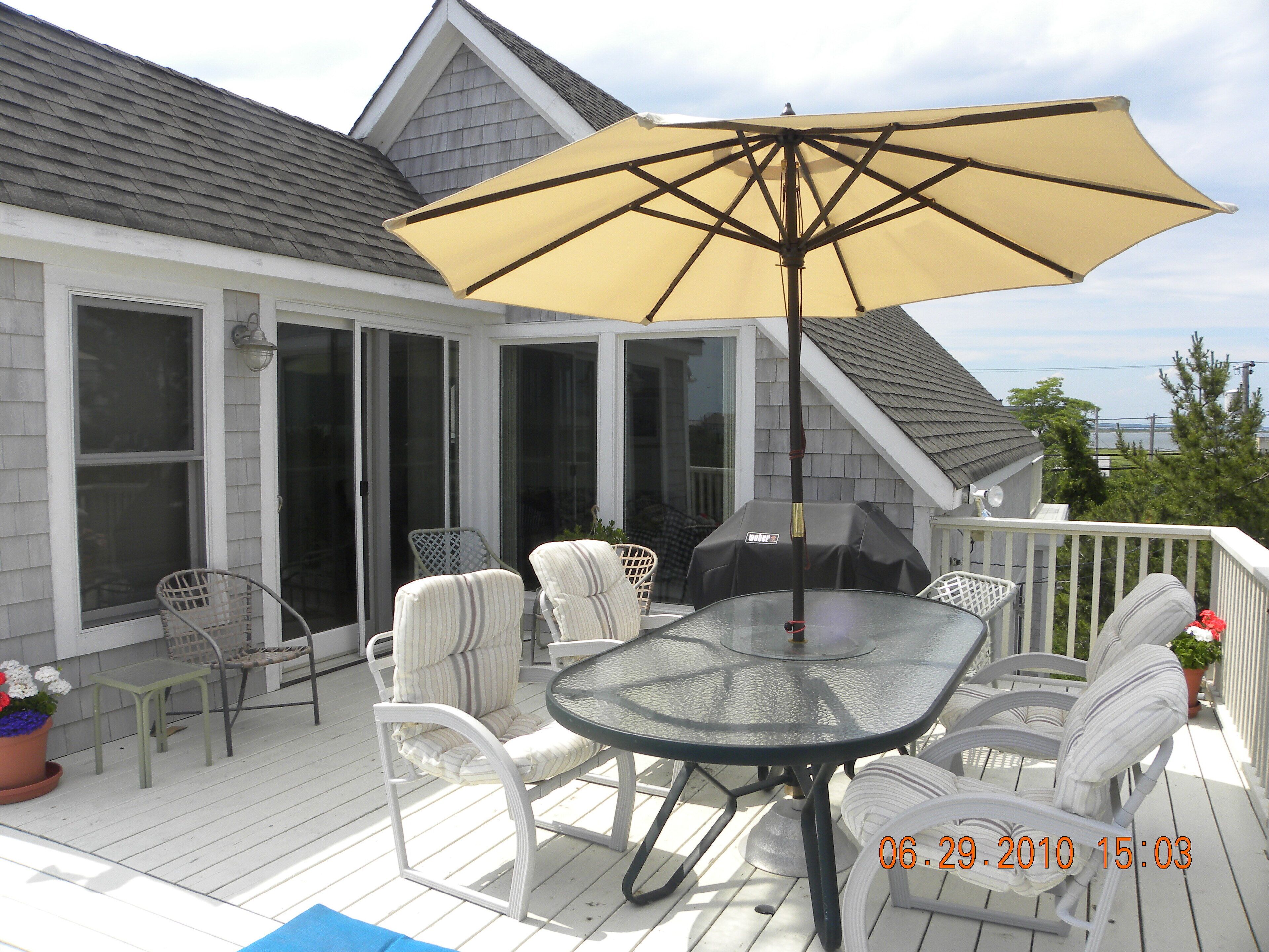 Hampton's Beach House With Dunes, Views & Ambiance! Ocean & Bay Beaches!