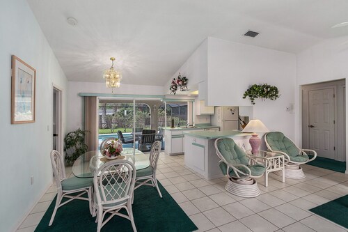 PORT CHARLOTTE FLORIDA POOL HOME