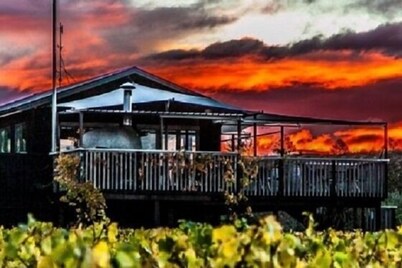 Our Treasure Cottage Retreat at the lake