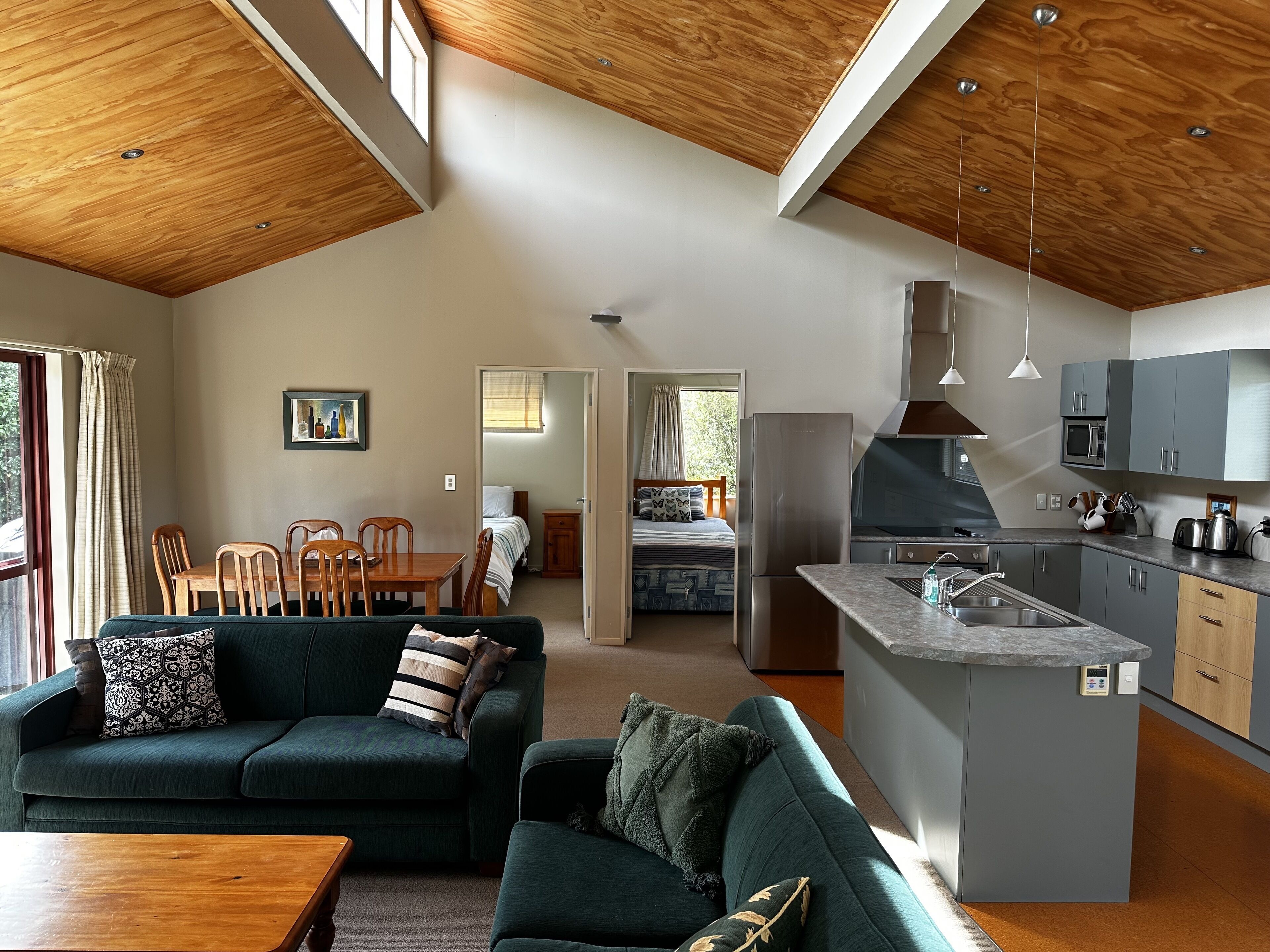 TV, fireplace, DVD player, stereo