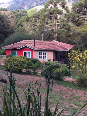 Exterior - House for rent with beautiful view, furnished, annual or season. (Gonçalves)