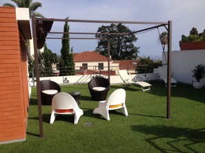 Property grounds - House with Garden and Private Pool - Free Wifi (Funchal)