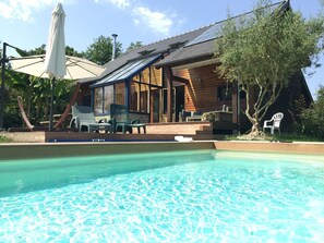 A heated pool - THE BRETON SHED - Ecogîte with SWIMMING POOL close to SAINT-MALO, MONT-SAINT-MICHEL (Saint-Pierre-De-Plesguen)