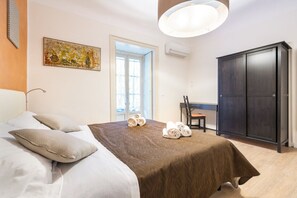 3 bedrooms, soundproofing, iron/ironing board, WiFi