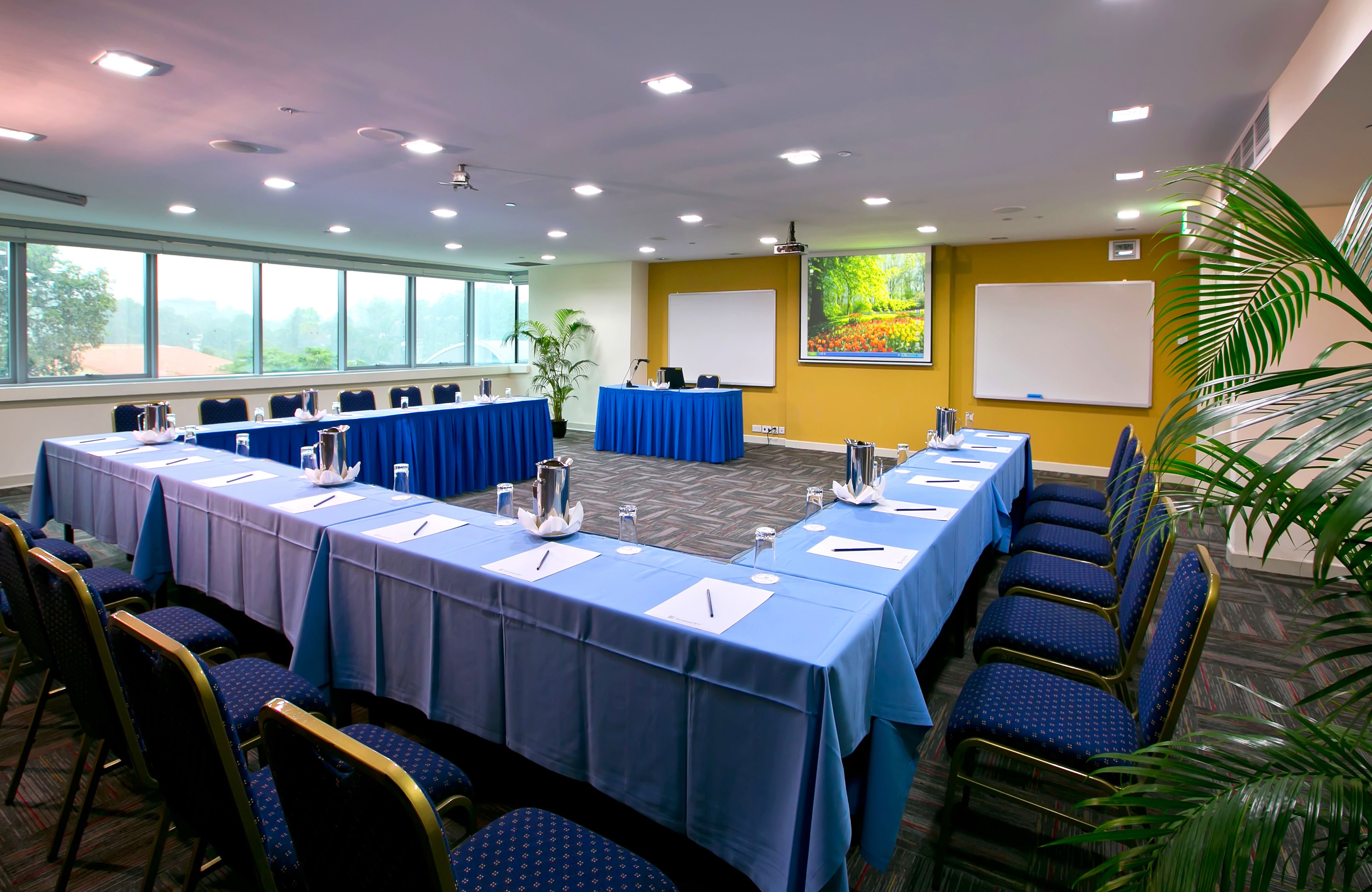 Foto - RELC International Hotel