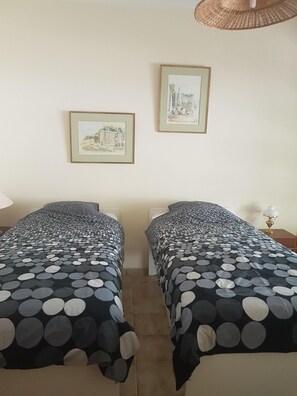 3 Schlafzimmer, kostenloses WLAN, Bettwäsche