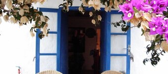 ALTES HAUS DER ZAHLUNGEN, GARTENBEREICH CAP DE BARBERIA UND PRIVATPARKPLATZ